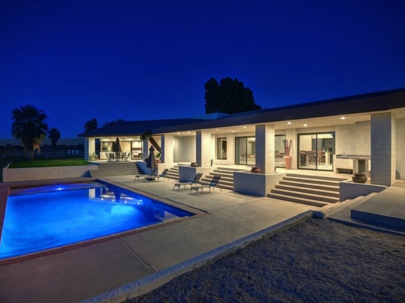 272b6d54-bc75-48f0-b06d-3a65141bacf5