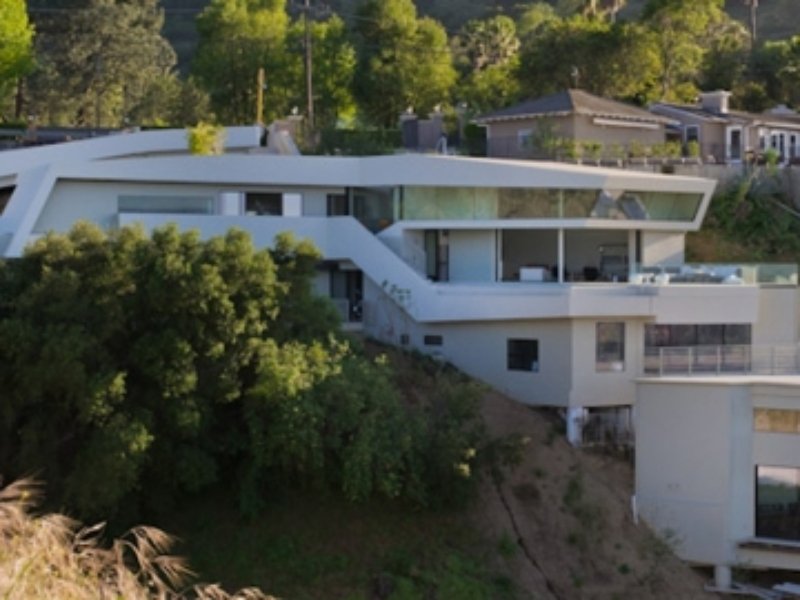 3899dfe821816fbcb3db3e3b23f81585_L