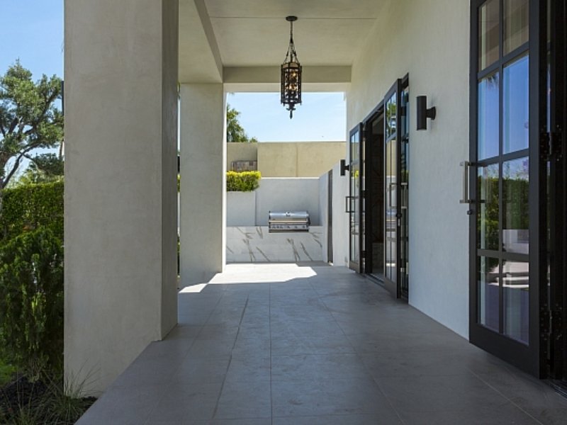 Thunderbird-heights-modern_240