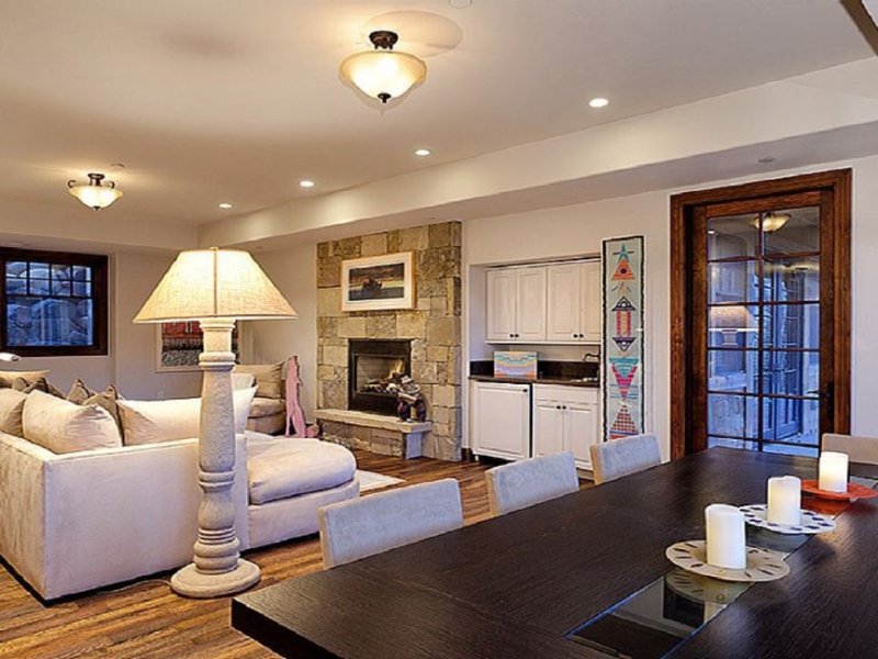 3a77e3d3-9d25-46dd-8048-e63938b58e00.1