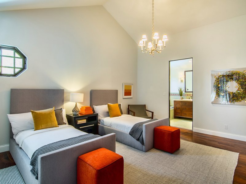 2819ColdwaterCanyonDrive2017.0047-X2