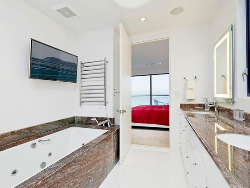 LosAngeles_SeaGlassMalibuBeachfront_23